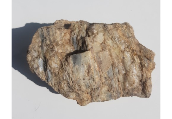 Niezwykła skała dystenowo-kwarcowa z Gór Sowich