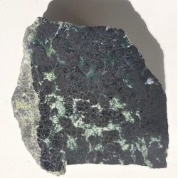 Płytka rudy chromitowej z Tąpadeł k. Sobótki