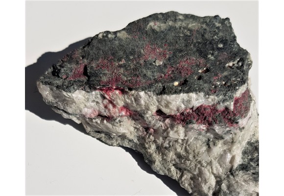 Erytryn z Ciechanowic k. Miedzianki w Sudetach