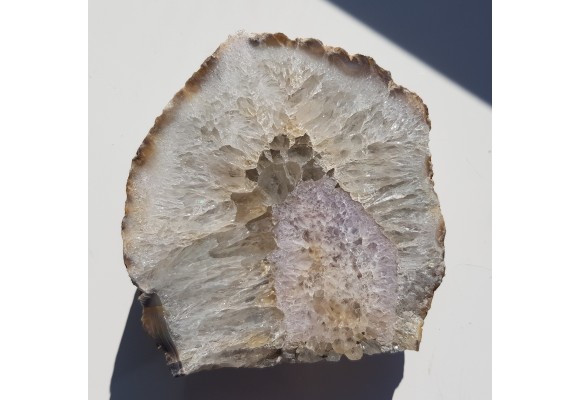 Geoda ametystowa z rzeki Bobru w Sudetach