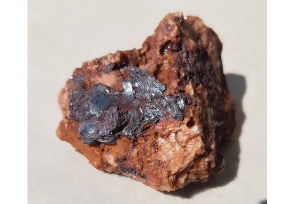 Hematyt na barycie z kopalni Wilcza