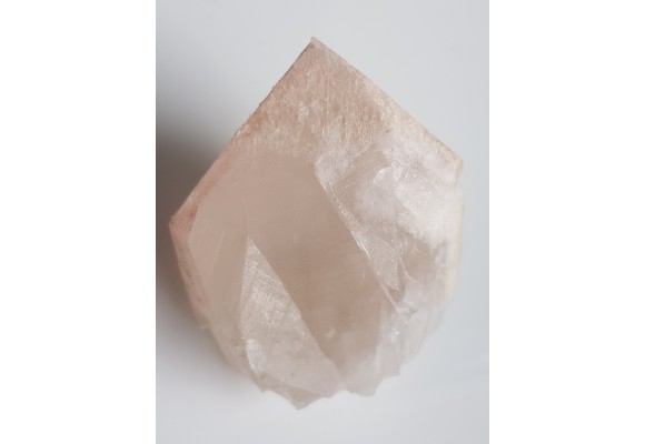 Kryształ kwarcu różowego z Izerskich Garbów