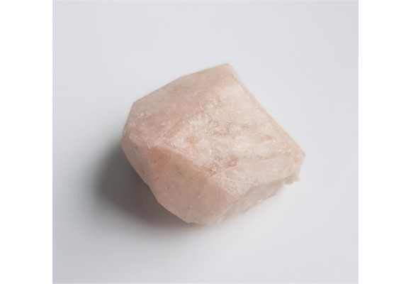 Kryształ kwarcu różowego z Izerskich Garbów