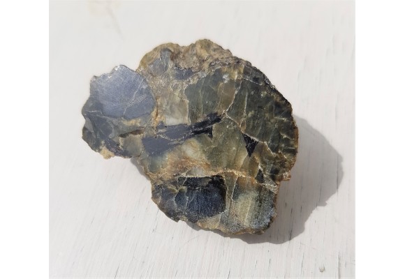 Kordieryt w pegmatycie z Zagórza Śląskiego