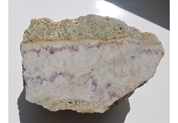 Żyła kwarcowo-ametystowa z Masywu Ślęży