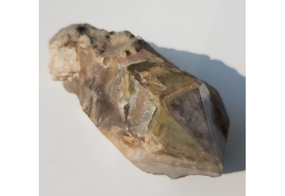 Wyjątkowy kwarc z zielonym zakończeniem