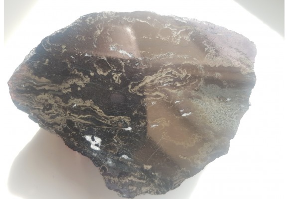 Wspaniały okaz bornitu z KGHM