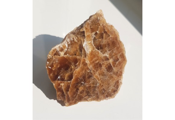 Kalcyt miodowy z Zabierzowa (Małopolskie)