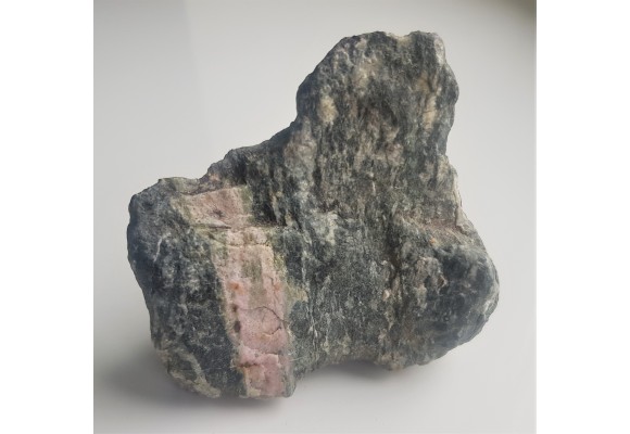 Zsaussurytyzowane gabro z Braszowic k. Ząbkowic Śl.