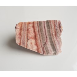 Polerowany okaz różanki zelejowskiej