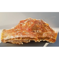 Różowy chalcedon z aluwiów Nysy Kłodzkiej