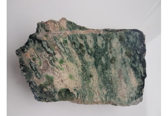 Metagabro ze smaragdytem z Kozich Chrzeptów (Brzeźnica)