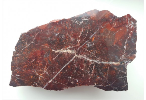 Nakrapiany, szklisty jaspis z kulmu niecki śródsudeckiej