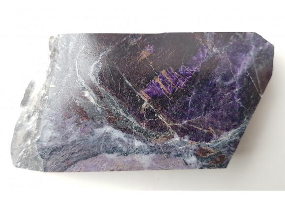 Unikatowy surowiec ozdobny - violan z doliny Aosty (Włochy)