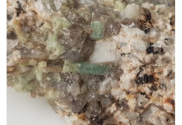 Akwamaryn z Ptasich Gniazd k. Szklarskiej Poręby