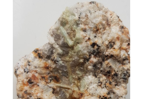 Akwamaryn z Ptasich Gniazd k. Szklarskiej Poręby