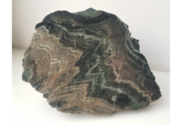 Piękny fałd szewronowy na kontakcie łupków i gnejsów z Kowar