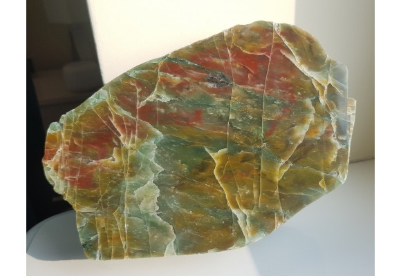 Intensywnie jasnozielony kwarc - otoczak z kulmu okolic Kamiennej Góry