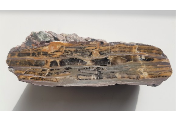 Warstwowany rogowiec ze zlepieńców kulmu niecki śródsudeckiej