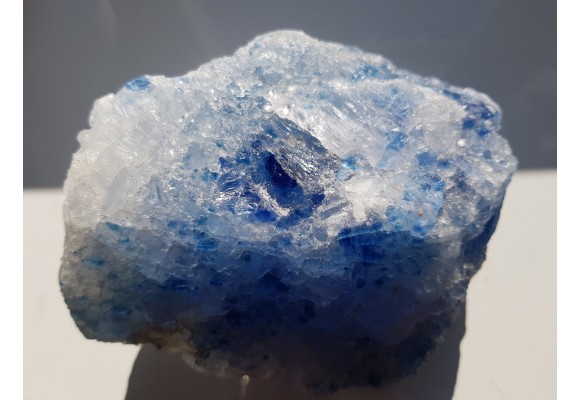 Spektakularny, duży, błękitny halit z Kłodawy