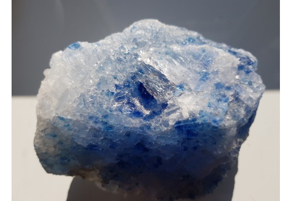 Spektakularny, duży, błękitny halit z Kłodawy