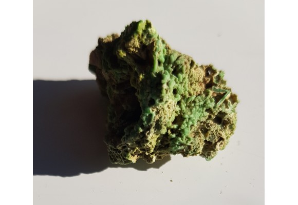 Botryoidalne, masywne skupienia piromorfitu z Miedzianki sudeckiej