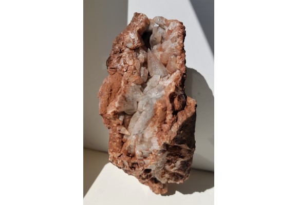 Geoda z kryształami kalcytu z Grzęd