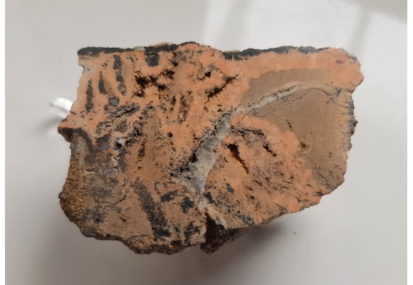 Różowy baryt z kamieniołomu Józefka w Górach Świętokrzyskich