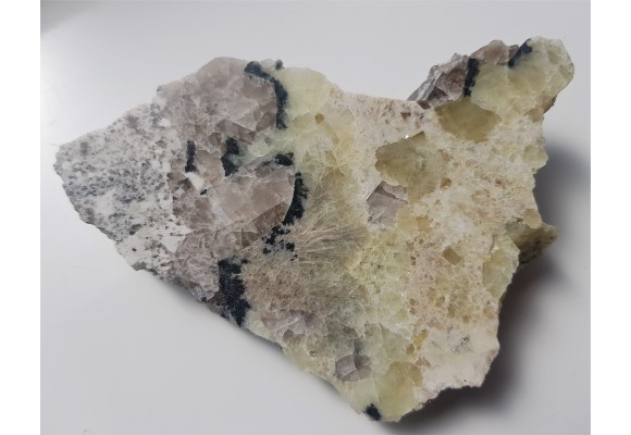 Prehnit oraz zeolity z Zimnika k. Strzegomia