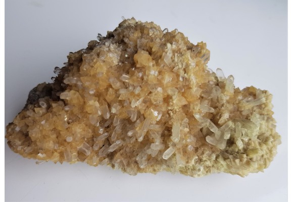 Druza idealnie wykształconych kryształów celestynu z Tarnobrzega