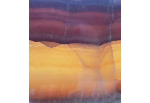 Płyta onyksu marmurowego z kamieniołomu Laskowa w Górach Świętokrzyskich