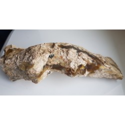 Żyła opalu miodowego z Jordanowa Śląskiego