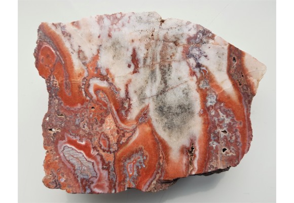 Wyjątkowy jaspis "płomienisty" z Sokołowca