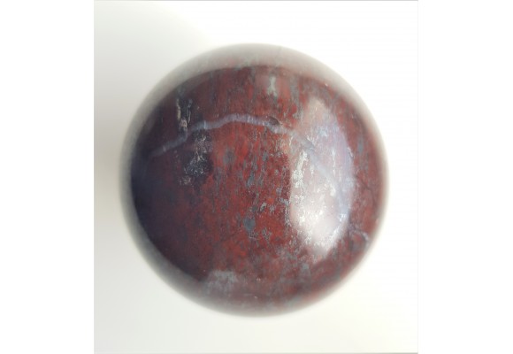 Kula polerowana z jaspisu z Sudetów (Stare Bogaczowice)