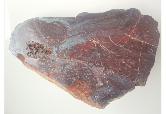 Jaspis z wydzieleniami hematytu z Sichowa k. Jawora