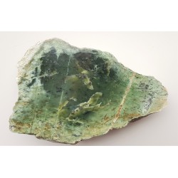 Okaz polerowanego nefrytu z Jordanowa Śląskiego