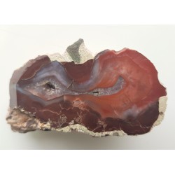 Czerwono-brązowy agat z Sokołowca