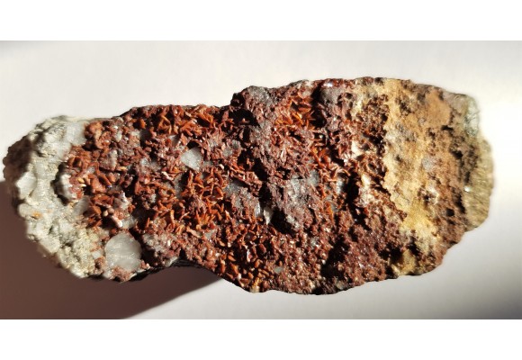 Szczotka prawidłowo wykształconych kryształów syderytu z Wałbrzycha