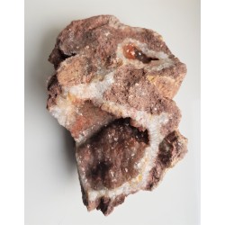 Geoda z kwarcem z czerwonym hematytem Gozdna w Górach Kaczawskich