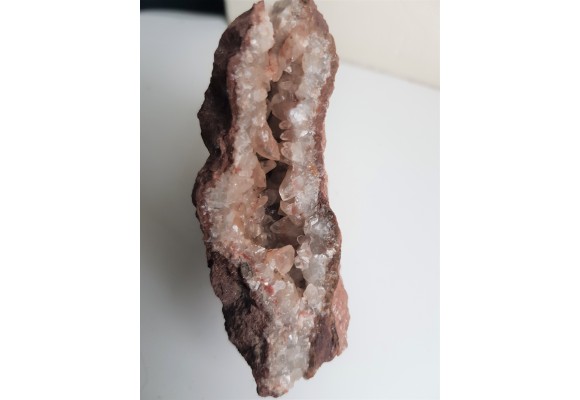 Druza idealnie wykształconych kalcytów z Grzęd k. Wałbrzycha