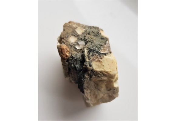 Topaz na skaleniu ze Strzegomia