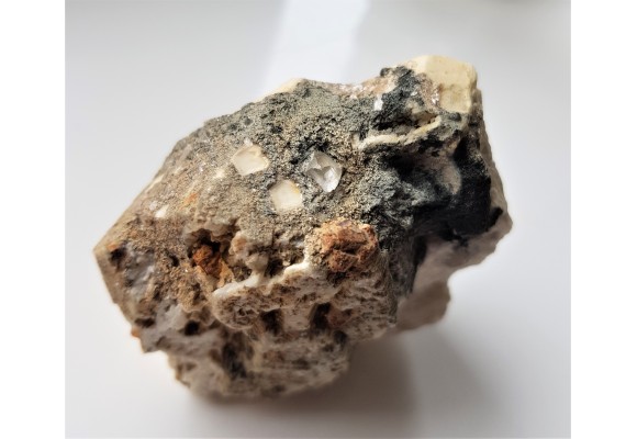 Topaz na skaleniu ze Strzegomia