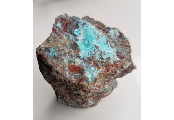 Błękitna chryzokola pokryta szczotką kwarcową z Rędzin k. Kamiennej Góry