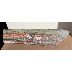 Agat żyłowy z Borówna obficie impregnowany pirytem