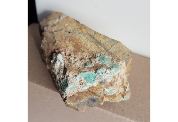 Turkus w skale macierzystej z Pustkowa Wilczkowskiego