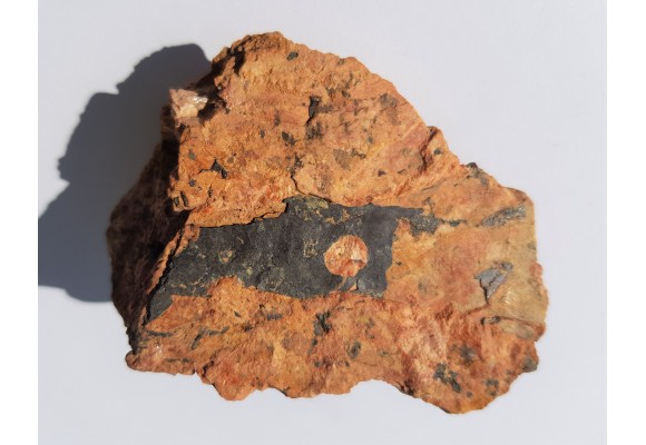 Ilmenit w pegmatycie ze Szklarskiej Poręby