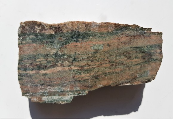 Skała wapniowo-krzemianowa z Samborowiczek k. Strzelina