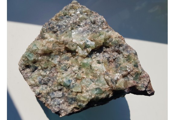 Intensywnie zielony fluoryt z Kowar