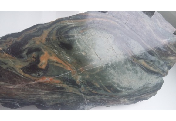 Wyjątkowa skała wapniowo-krzemianowa z Kowar