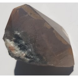 Kwarc dymny z bardzo licznymi wrostkami turmalinów ze Strzegomia